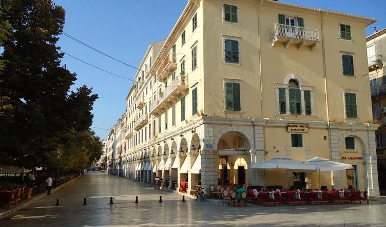  Praça Esplanada de Corfu